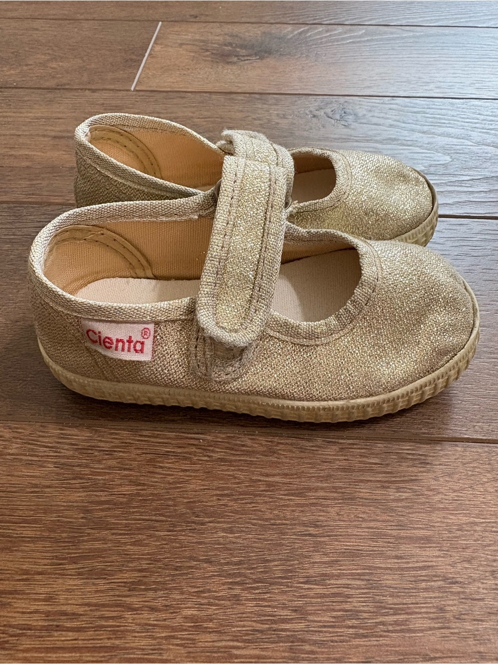 Cienta Gold Glitter Mary Jane Shoes Baby/Toddler Size 5-5.5 EU 21 Made in Spain